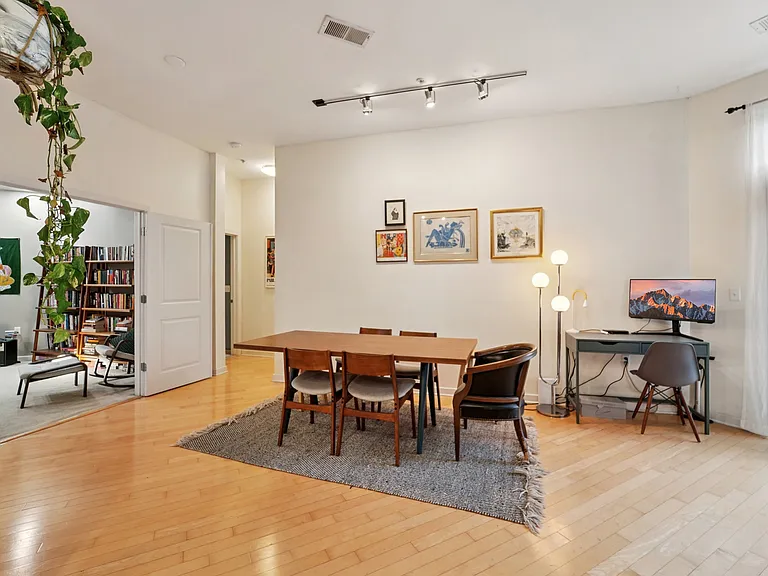 1209 N Charles St #312 — Photo 5