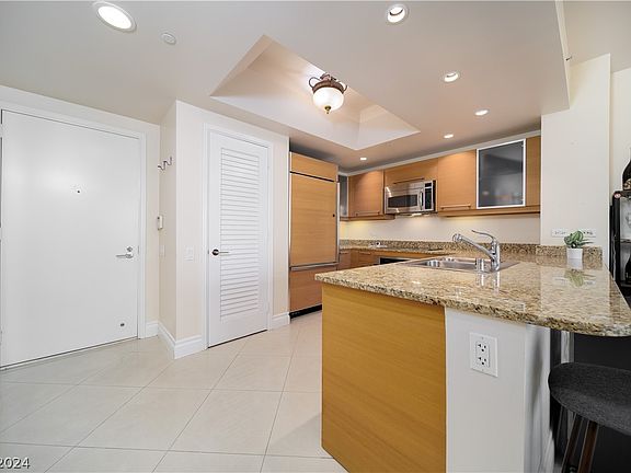 2nd image of 222 Karen Ave Unit 1903