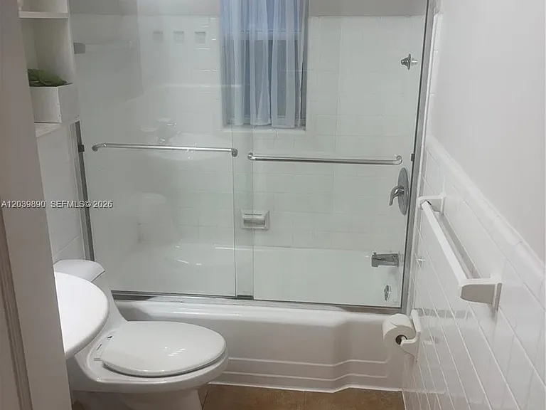 719 NE 16th Ave #719B — Photo 13