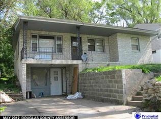 3632 Hartman Ave, Omaha, NE 68111