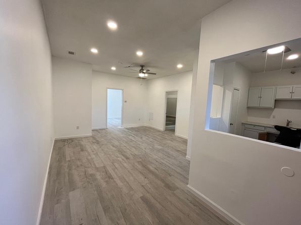 610 W Buena Vista Ave #WH