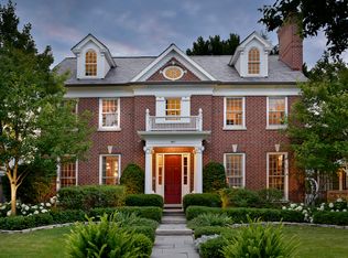 485 Willow Rd, Winnetka, IL 60093