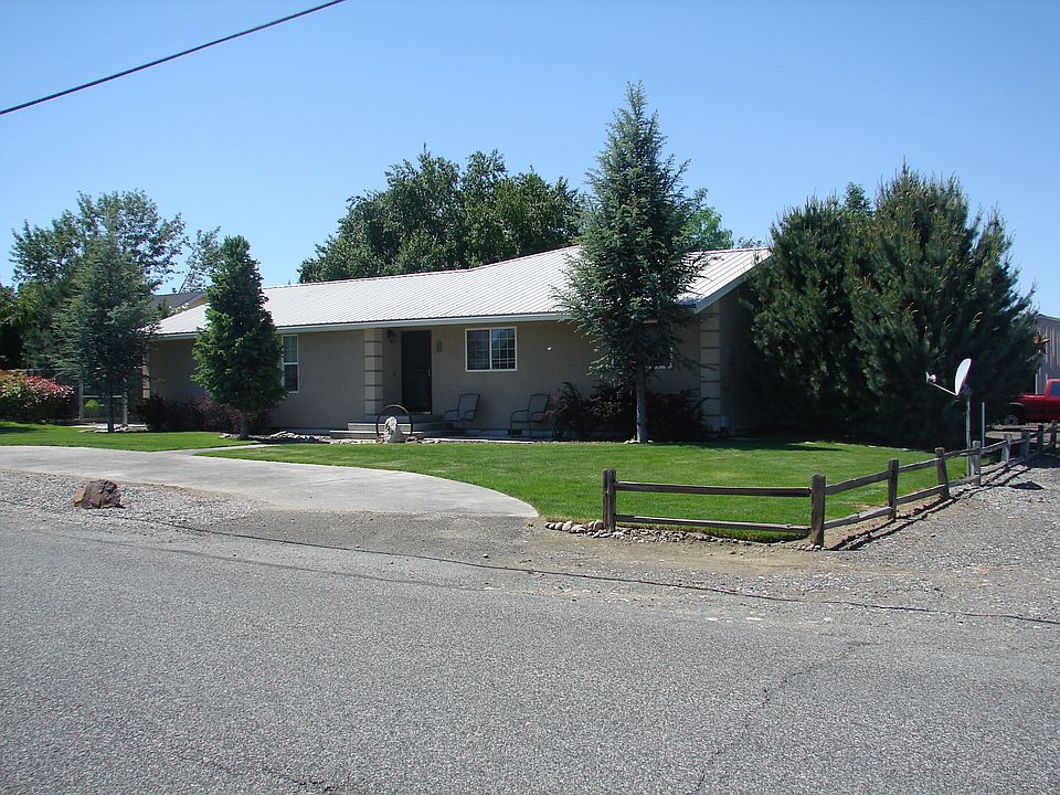 1st image of 1920 N Road 60
