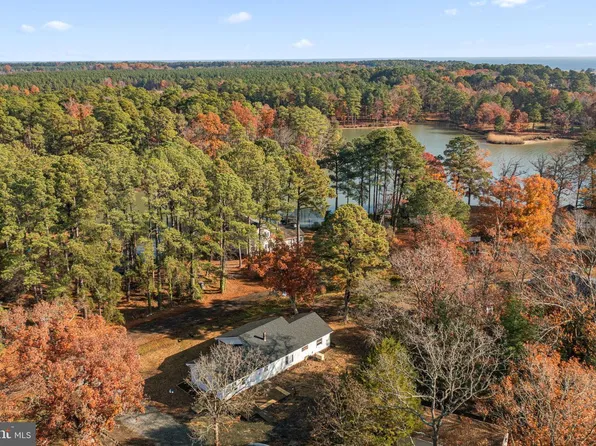36 Washington Cir, Kinsale, VA 22488