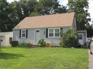 13 Zwicks Farm Rd, Plantsville, CT 06479