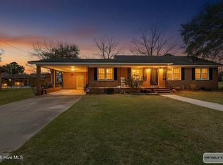 612 E Main Street, Mount Olive, NC 28365