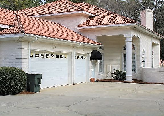 4th image of 119 Deerborn Dr