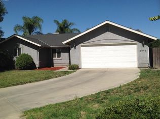 2443 N Jacob Ct, Visalia, CA 93291