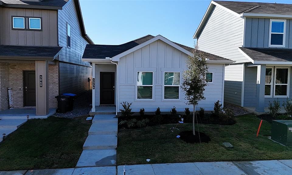 Front Elevation - D.R. Horton''''s AcornFloorplan Elevation A - All Home and community information, including pricing, included features, terms, availability and amenities, are subject to change at any time without notice or obligation. All Drawings, pictures, photographs, video, square footages, floor plans, elevations, features, colors and sizes are approximate for illustration purposes only and will vary from the homes as built.