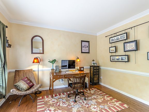 5th image of 4506 Poplar Grove Dr