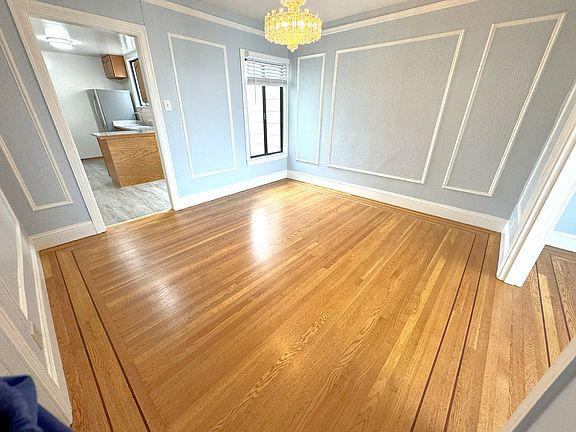 4th image of 1730 26th Ave