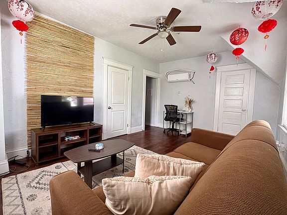 2nd image of 3268 E 49th St APT 1