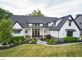 2074 Lanterman Cir, Hinckley, OH 44233