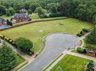 13 & 14 Brooks Knoll Ln, Charlotte, NC 28227