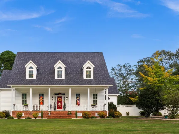305 Fox Ridge Road, Warsaw, NC 28398