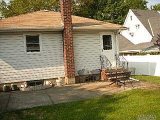 5th image of 1173 Laidlaw Ave