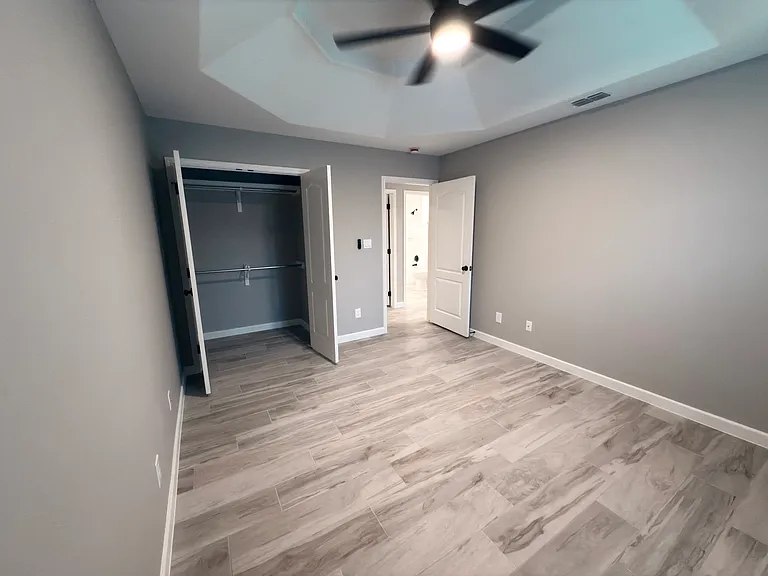 614 Jasper St #B — Photo 9