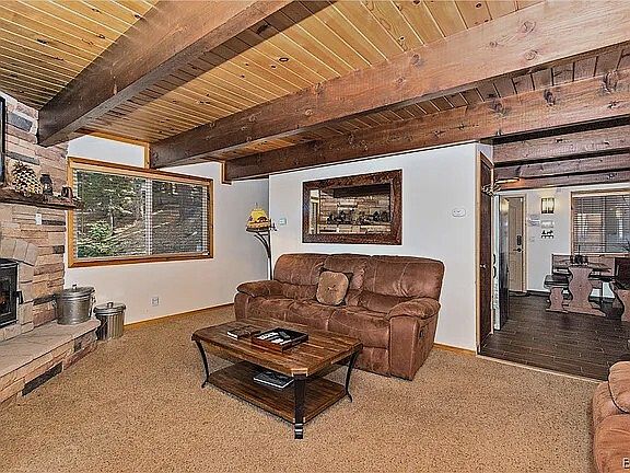 5th image of 1219 Pigeon Rd