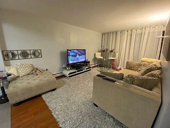 5th image of 1962 77th St APT 2D