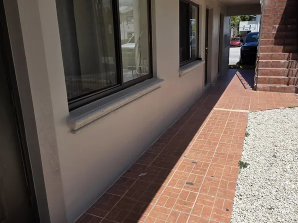 664 W 29th St #4, Hialeah, FL 33012