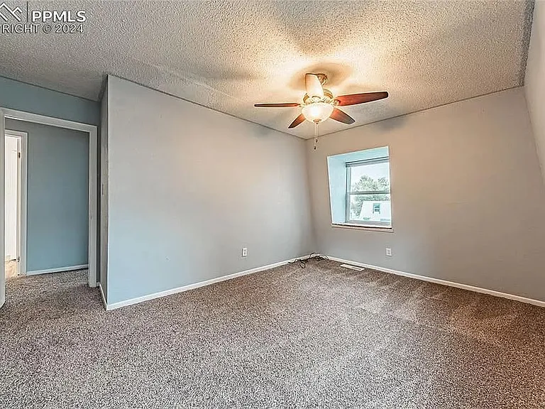 2997 E Fountain Blvd — Photo 10