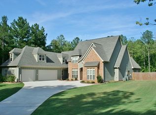 98 Drews Ridge Dr, Newnan, GA 30263