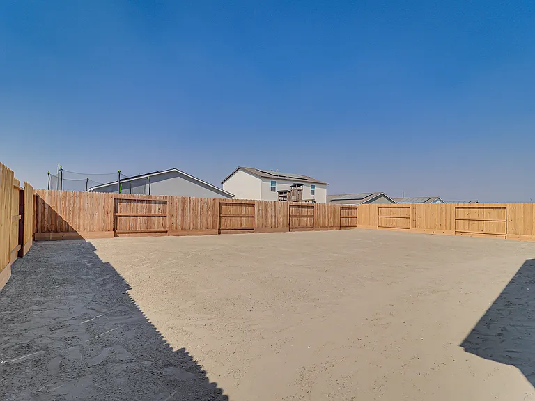 8208 Dreamside Ave — Photo 24