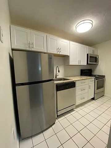 42 Fisher St #1 — Photo 5