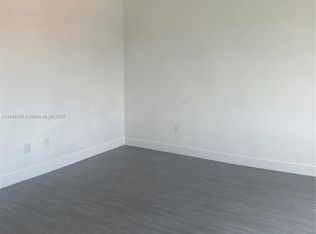 2961 SW 5th St APT 21, Miami, FL 33135