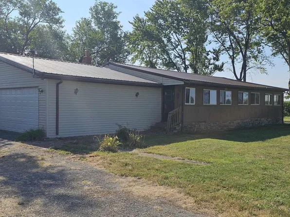 5274 Norton Rd, Sandoval, IL 62882