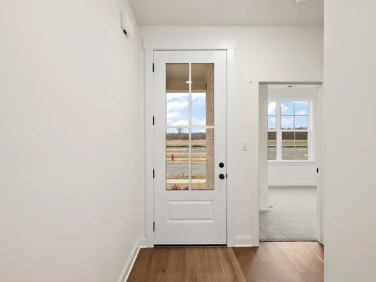 6520 Benjamin Cv — Photo 2