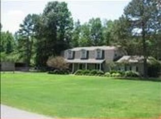 26 Plantation Acres Dr, Little Rock, AR 72210