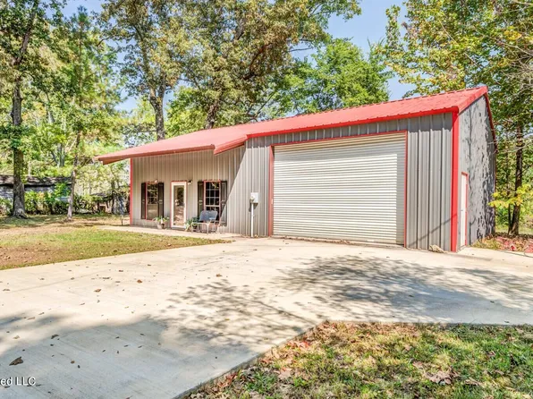 77 County Road 333, Iuka, MS 38852