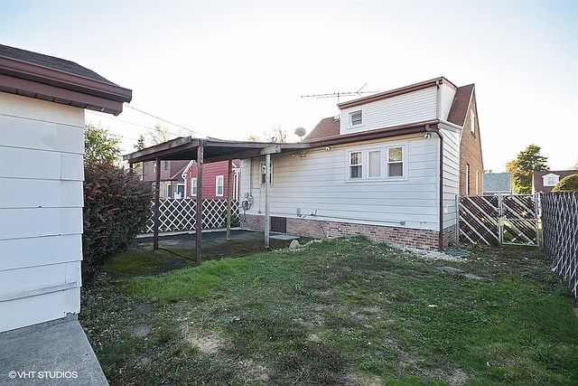 2nd image of 1433 Kenilworth Ave