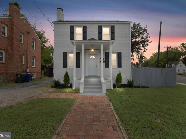 8901 48th Ave, College Park, MD 20740