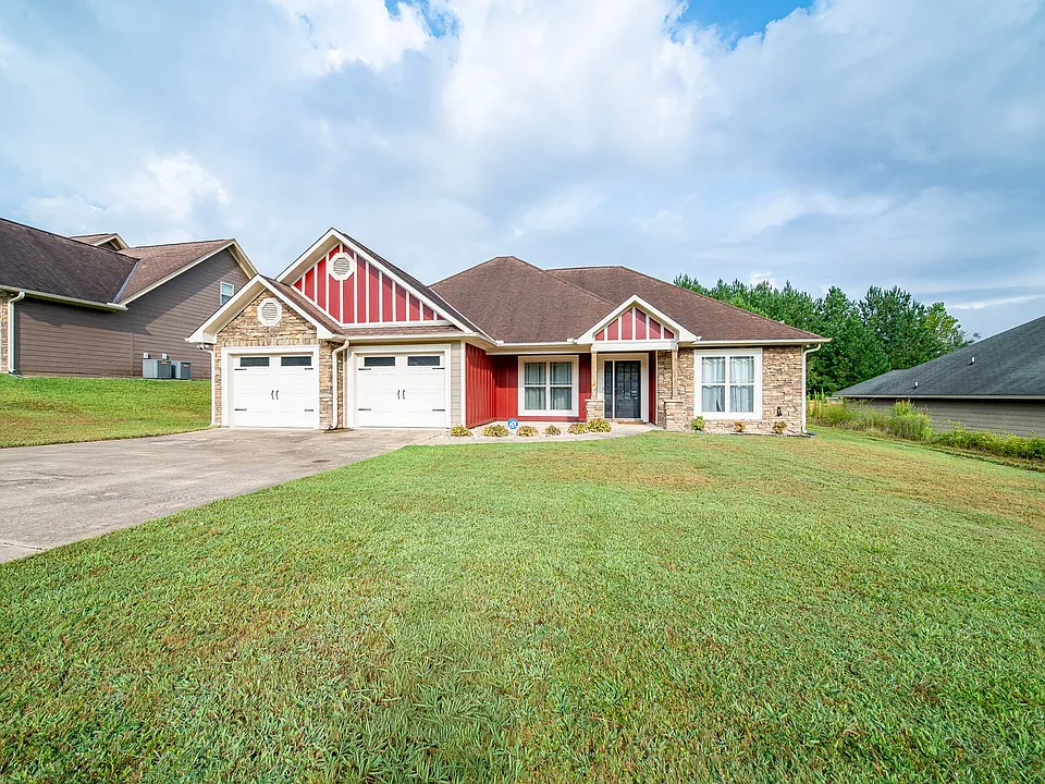 128 Lee Road 2180