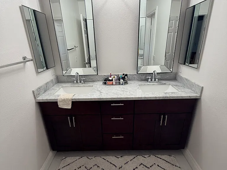 Upstairs bathroom
