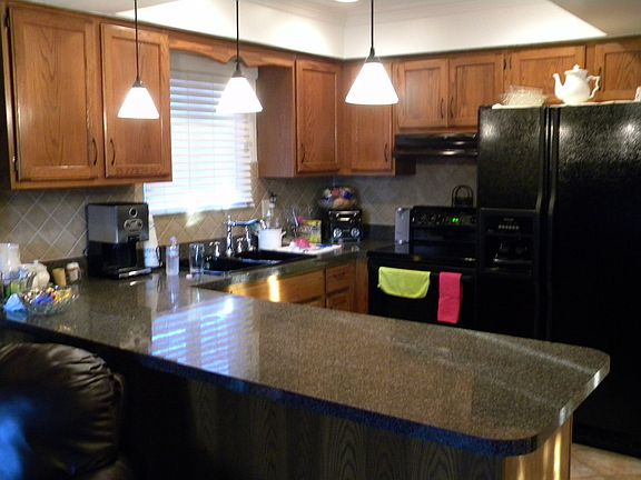 Awesome open kitchen