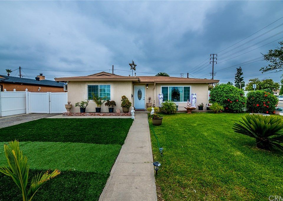 1st image of 4802 N Midsite Ave
