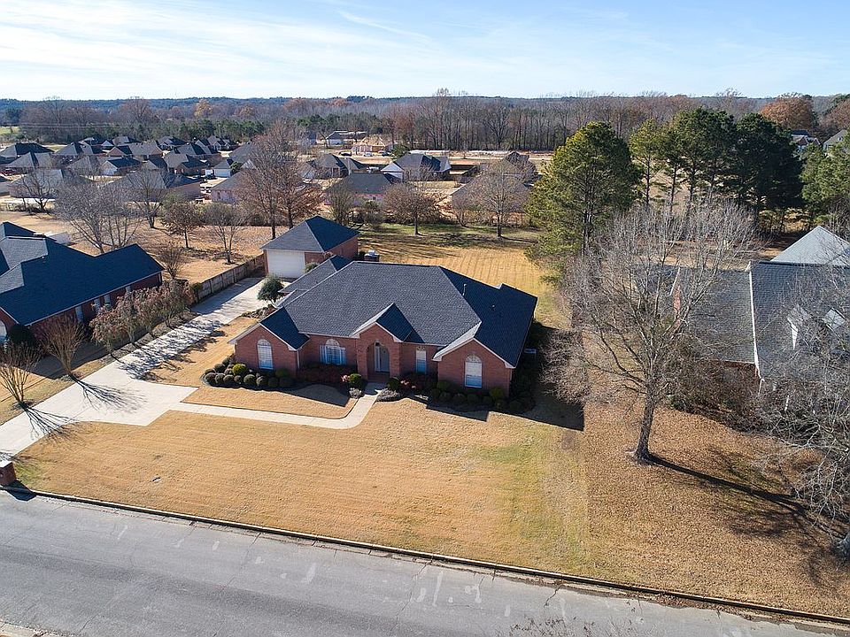203 Huntington Place
