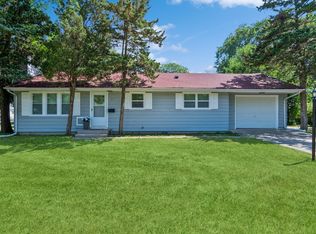 1432 W Illinois Ave, Aurora, IL