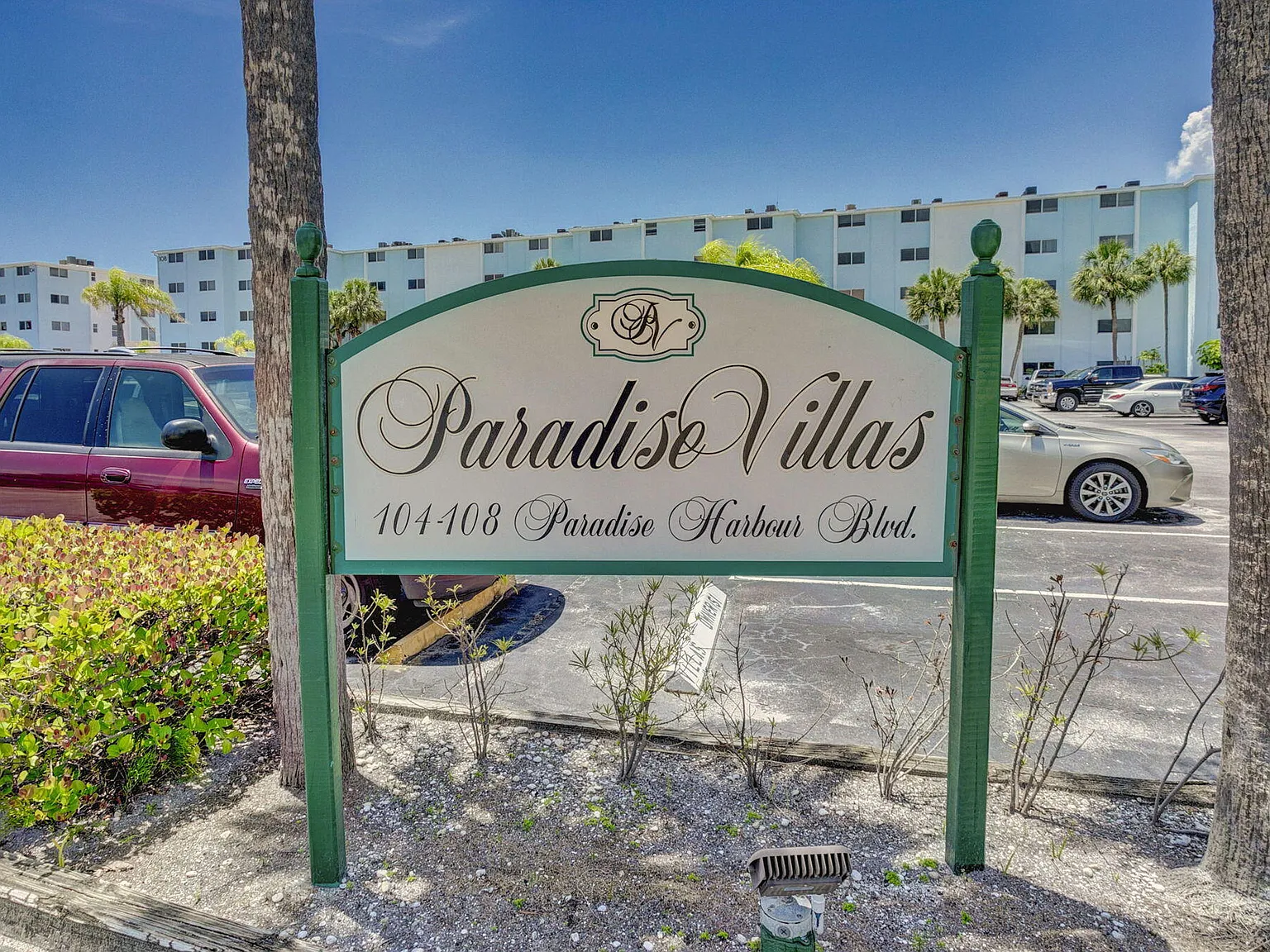 1 bed, 1.0 bath, 720 sqft, $1,850 — Photo 1