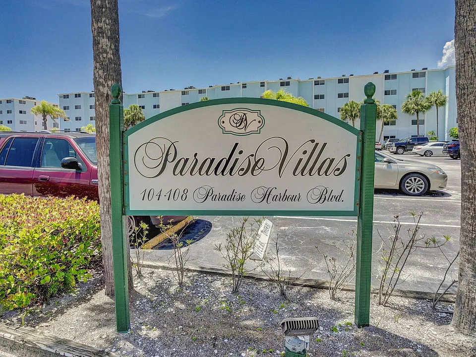108 Paradise Harbour Blvd #512