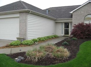 11035 Willow Creek Dr, Fort Wayne, IN