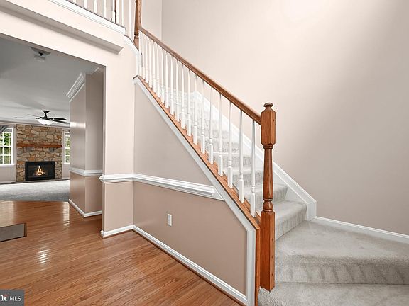 2nd image of 8025 Flora Ln
