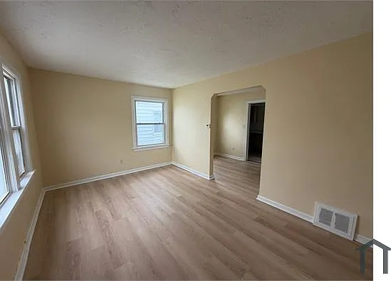 16222 Lotus Dr — Photo 5