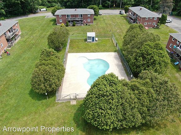 4th image of 4 Manor Dr Unit A