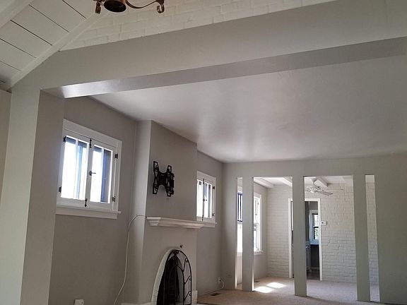 4th image of 501 N Humboldt St