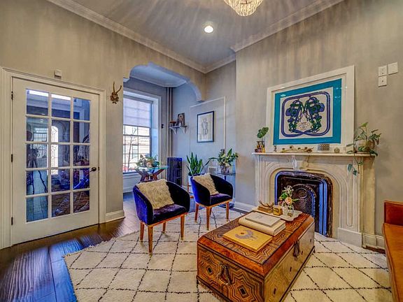 2nd image of 72 Madison Ave