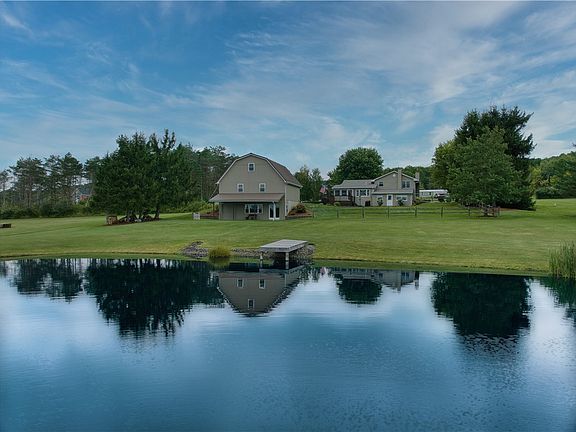 4th image of 127 Brickhouse Rd